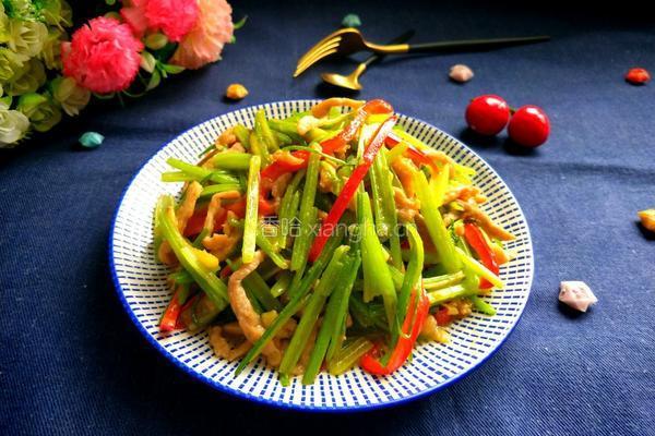 芹菜肉丝