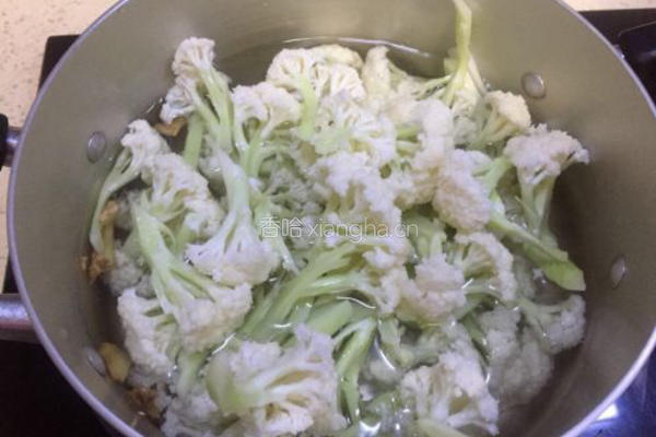 蚂蚁焗香辣花菜的做法图解4
