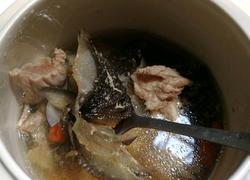 膨鱼鳃无花果炖瘦肉