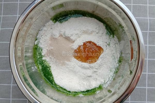 菠菜发糕的做法图解3