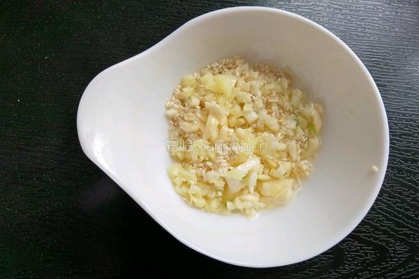 自制饺子蘸料（附辣椒油的制作方法）的做法图解10
