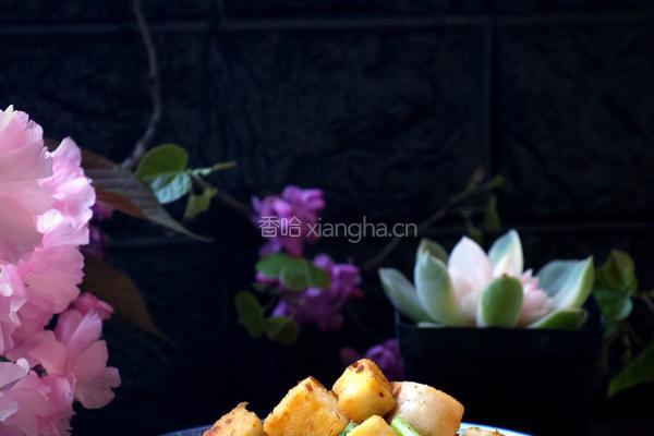 蒜苔炒馒头丁的做法图解8