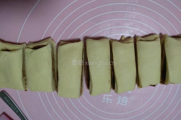 豆沙千层土司面包的做法图解7