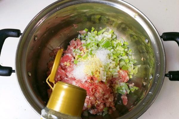 脆口山药肉圆的做法图解7
