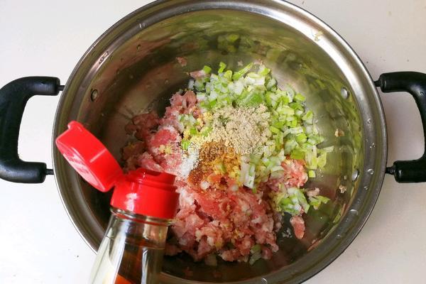脆口山药肉圆的做法图解8