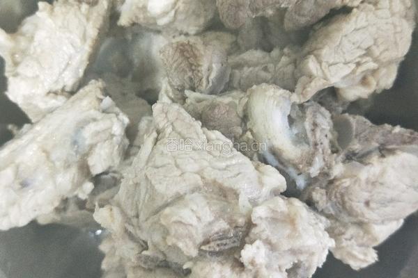 酸菜排骨土豆的做法图解5