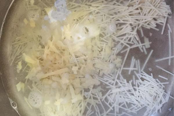菠菜猪肝粉面的做法图解4