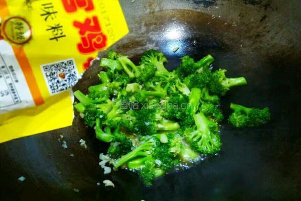 蒜香西兰花的做法图解17