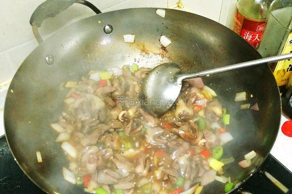 鲁菜大师蒋家常菜酱爆鸡心的做法图解4