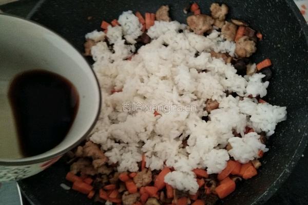 什锦炒饭的做法图解9