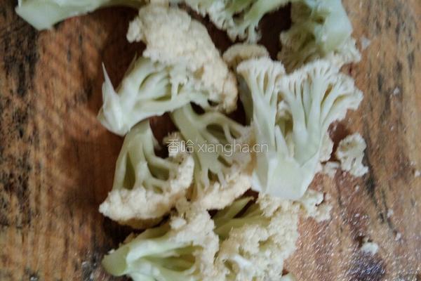 花菜炒肉的做法图解3