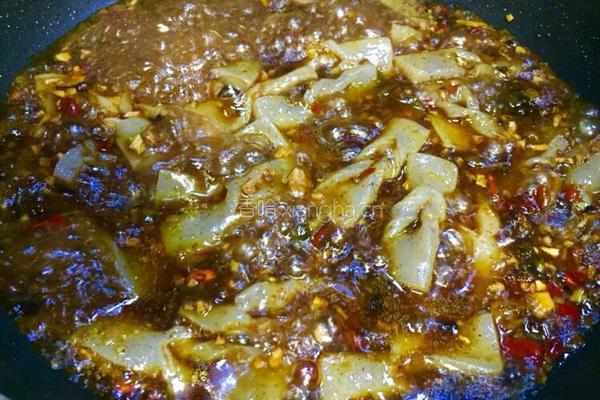 泡椒酸辣魔芋花的做法图解11