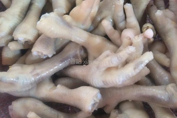 鸡脚浸羊肚菌的做法图解1