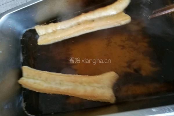 无铝香酥大油条的做法图解4