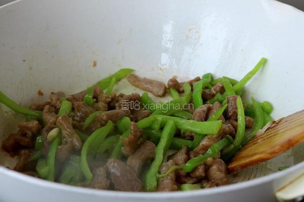 孜然青椒炒肉的做法图解11