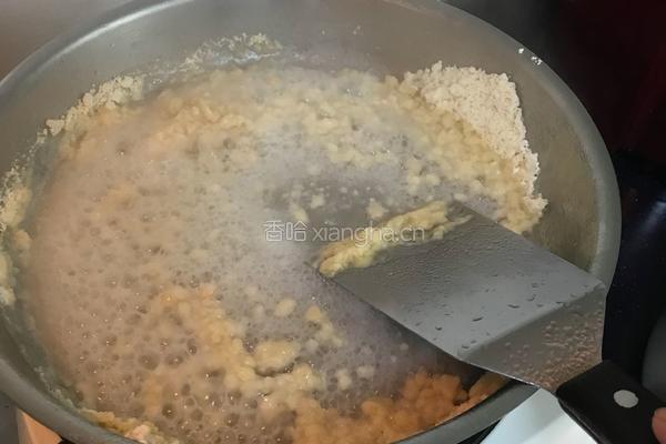 海鲜芝士焗饭的做法图解2