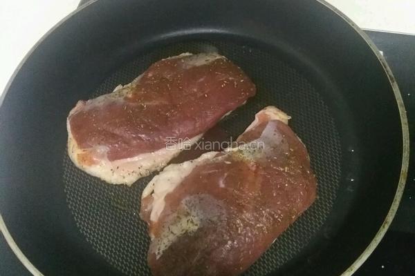 煎鸭胸肉配柳橙酱的做法图解3