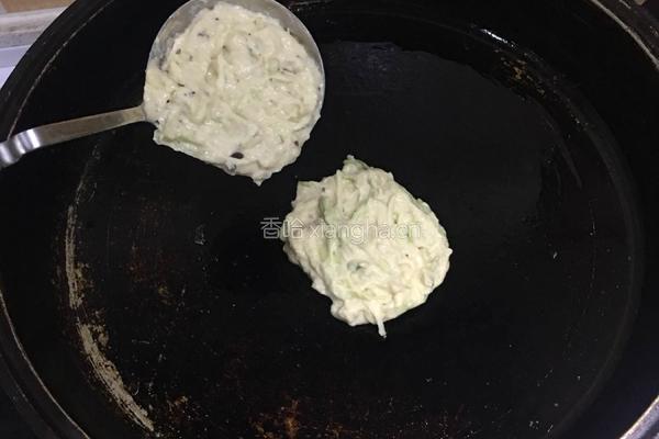蔬菜豆渣饼的做法图解3