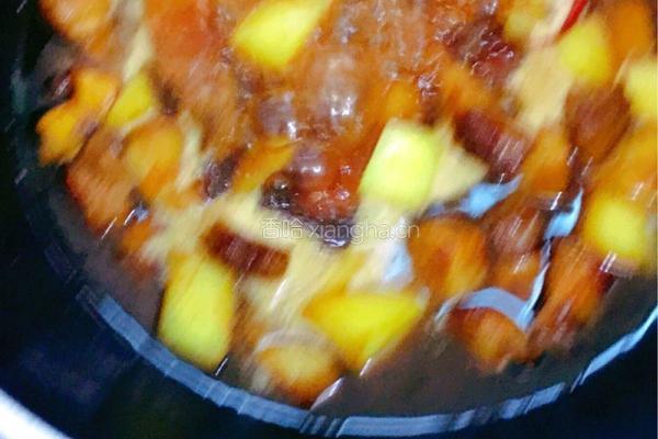 红烧肉炖土豆的做法图解9