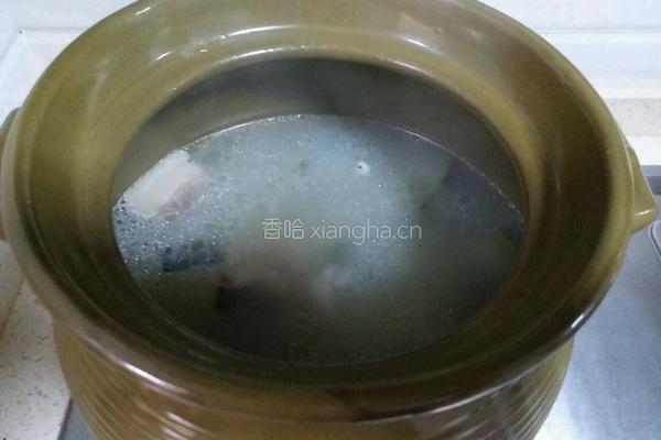 薏米冬瓜猪尾汤的做法图解7