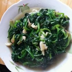 蒜蓉菠菜的做法[图]