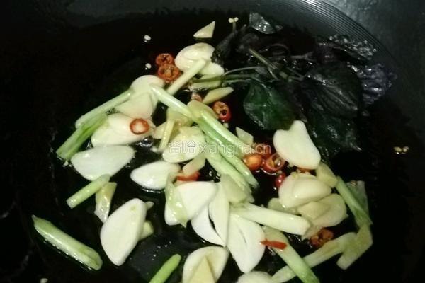 老干妈炒田螺的做法图解6