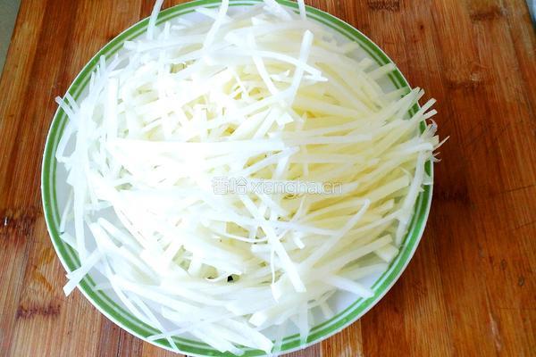 土豆丝炒韭菜的做法图解7