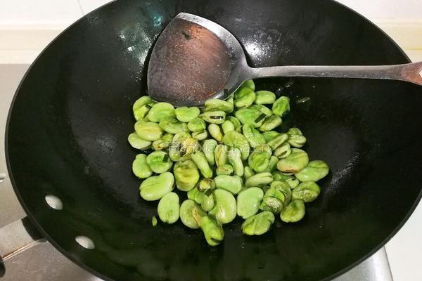 小葱蚕豆的做法图解12