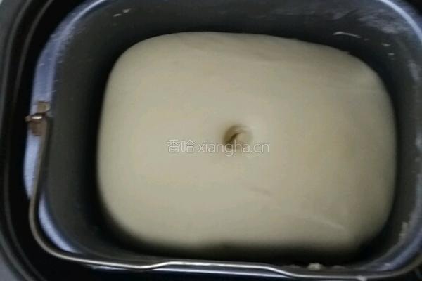 超软糯米面包的做法图解1