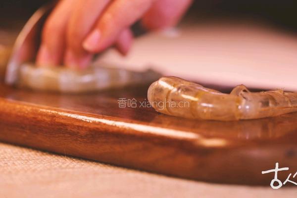 红娘自配‖这圆圆的虾球传说可招桃花的做法图解1