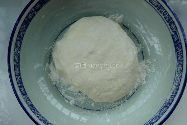 香酥葱油饼的做法图解1