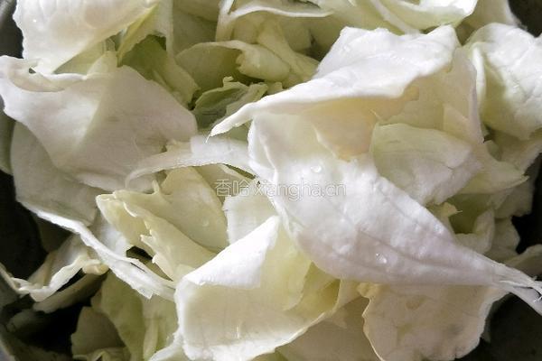 火爆大头菜的做法图解1