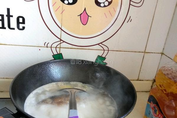 鲫鱼炖豆腐汤的做法图解10