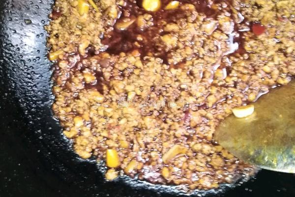 草丛酱肉的做法图解2