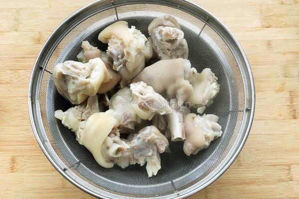 红烧猪蹄的做法图解4