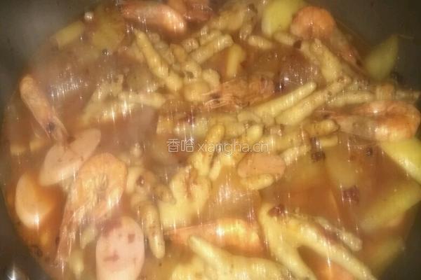 明虾鸡爪煲的做法图解5