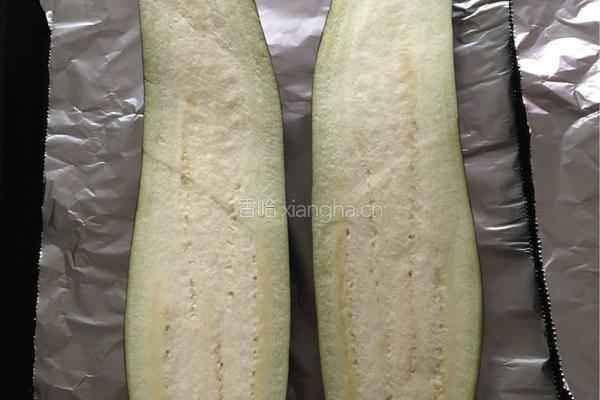烤茄子的做法图解1