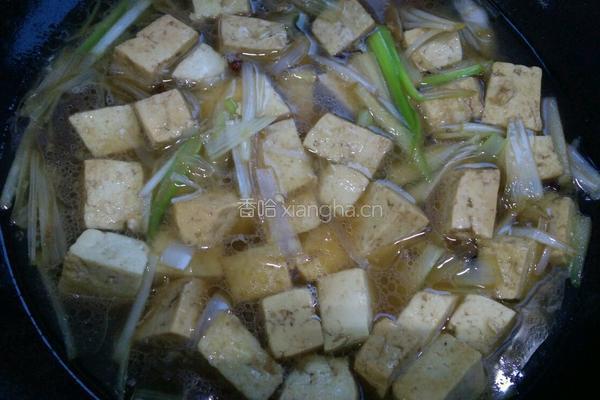 葱烧豆腐的做法图解5