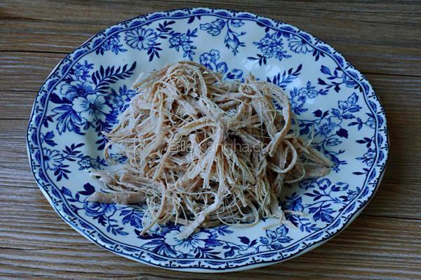 皮蛋生菜瘦肉粥的做法图解6