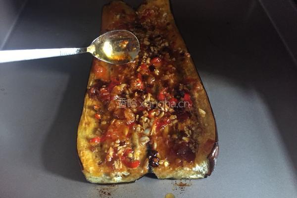 蒜蓉烤茄子的做法图解8