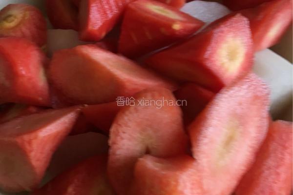 羊肉炖萝卜的做法图解1