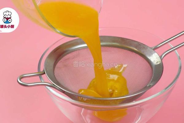 网红波点蛋包饭的做法图解1