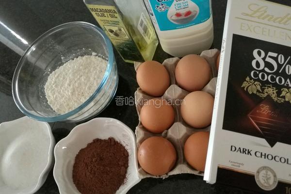 巧克力水果蛋糕的做法图解1