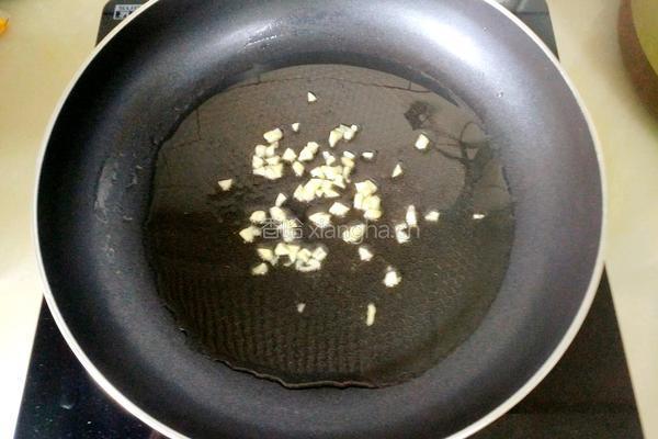 五花肉炒荷兰豆的做法图解7