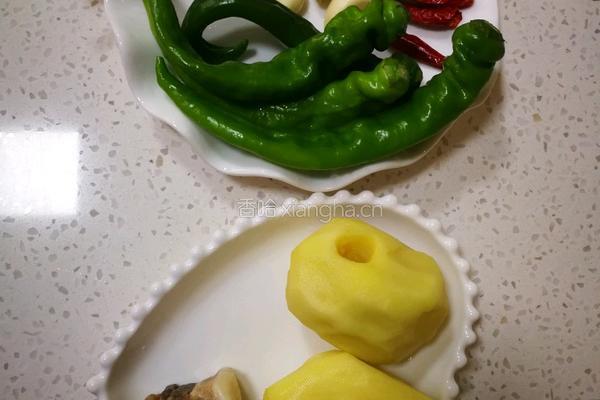 干锅土豆片的做法图解1