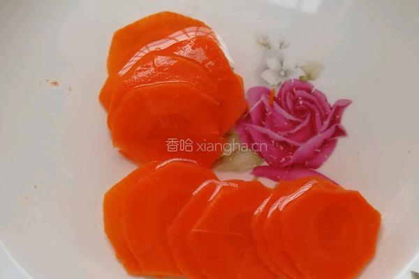 红罗卜片接花的做法图解2