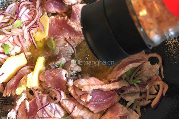 辣白菜牛肉年糕的做法图解8