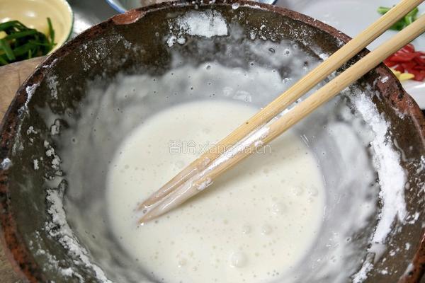 熘虾球的做法图解3