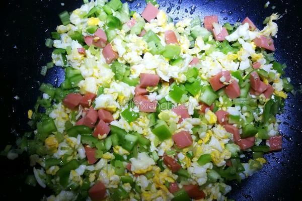 炒花饭的做法图解7