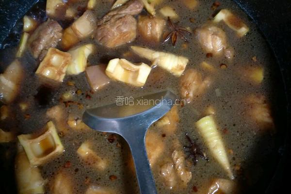 春笋萝卜烩菜的做法图解4